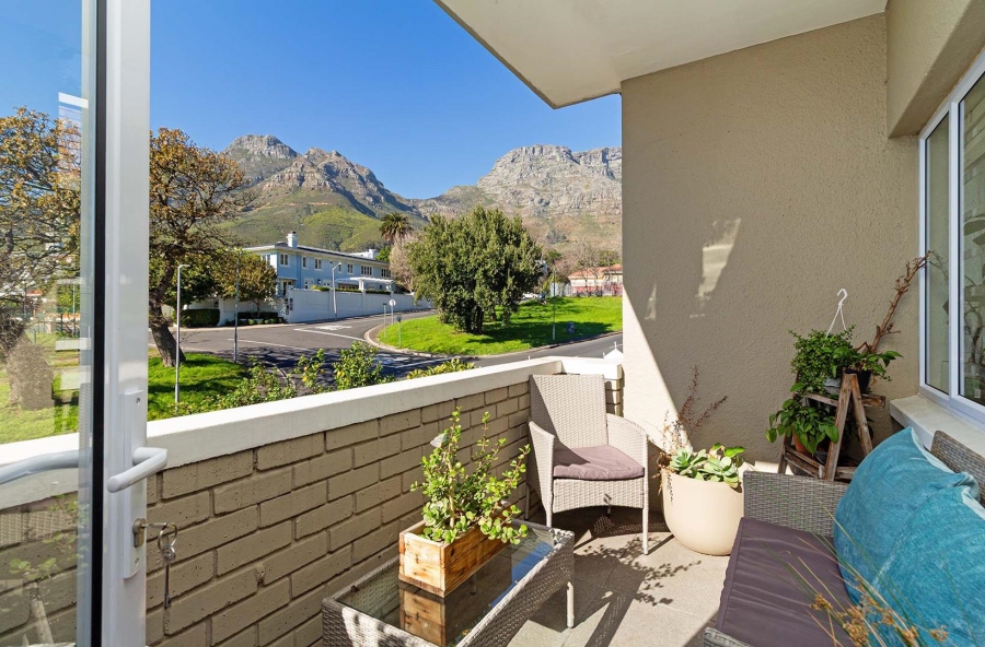 3 Bedroom Property for Sale in Oranjezicht Western Cape